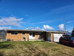 208 Maple Street  Fauquier, BC V0G 1J0