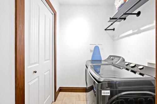 Salle de lavage - 116 Rue De L'Église, Labelle, QC 
