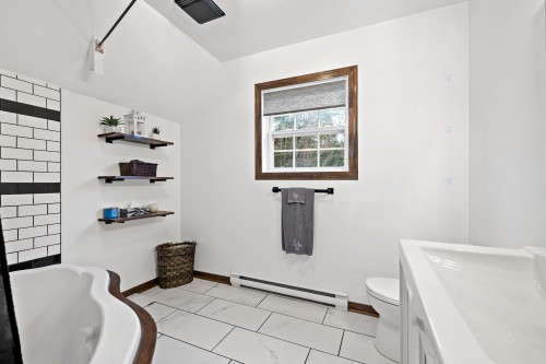 Salle de bains - 116 Rue De L'Église, Labelle, QC 