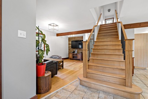 Escalier - 116 Rue De L'Église, Labelle, QC 