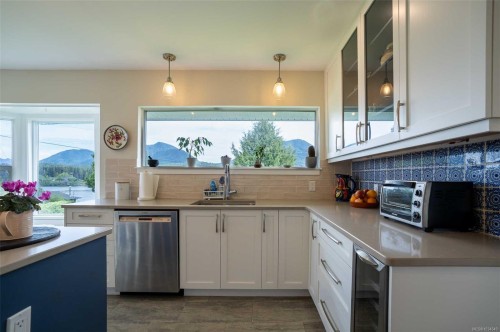 231 Otter St, Ucluelet, BC 