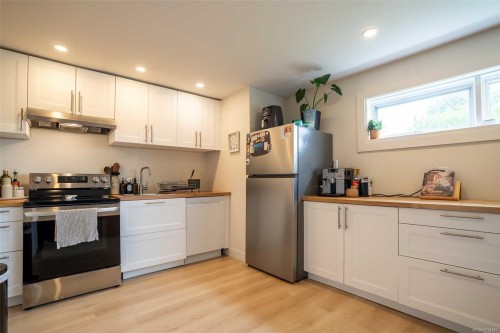 231 Otter St, Ucluelet, BC 