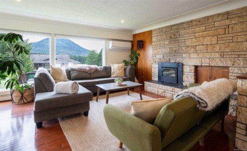 231 Otter St, Ucluelet, BC 
