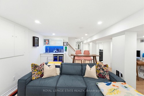 198 East 19Th Street, Hamilton, ON - Indoor