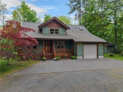4191 York Rd Campbell River, BC V9H 1B3