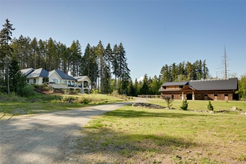 4939 Waters Rd, Duncan, BC 