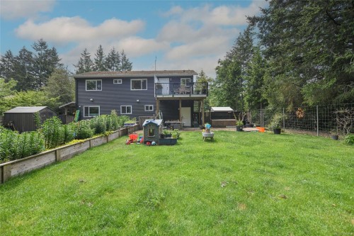 2126 Cypress Rd, Comox, BC 