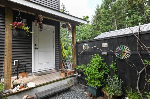 2126 Cypress Rd, Comox, BC 