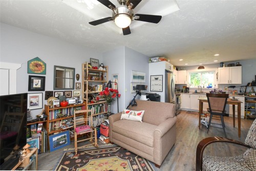 2126 Cypress Rd, Comox, BC 