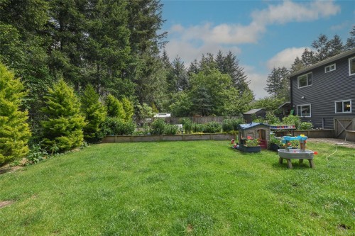 2126 Cypress Rd, Comox, BC 