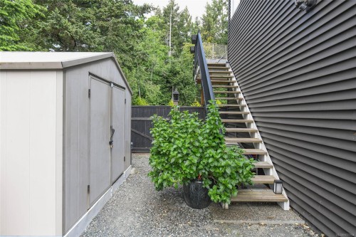2126 Cypress Rd, Comox, BC 