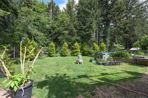 2126 Cypress Rd, Comox, BC 