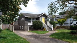 1721 Amphion St  Victoria, BC V8R 4Z8