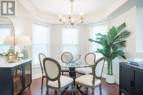 Beautiful architectural details - 23 Baggs Crescent, Cambridge, ON - Indoor Photo Showing Dining Room