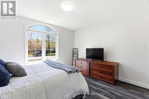 125 Picton Street E, Goderich (Goderich (Town)), ON - Indoor Photo Showing Bedroom