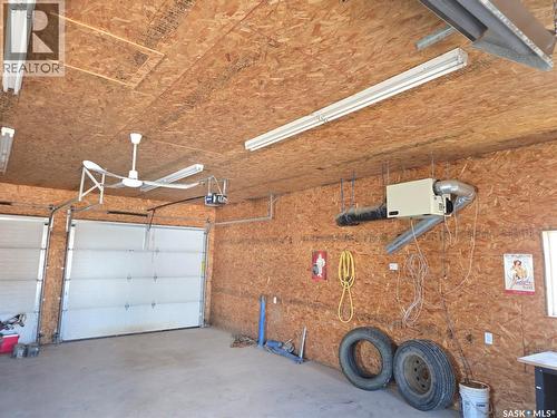 111 Centre Street, St.Benedict, SK - Indoor Photo Showing Garage