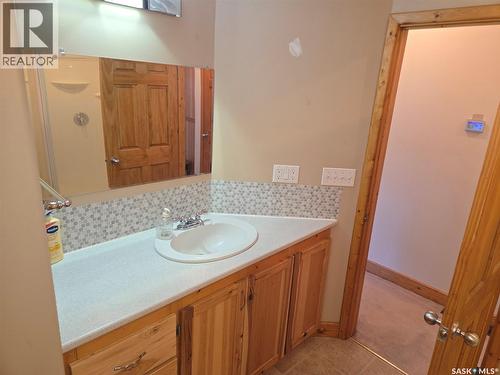 111 Centre Street, St.Benedict, SK - Indoor Photo Showing Bathroom