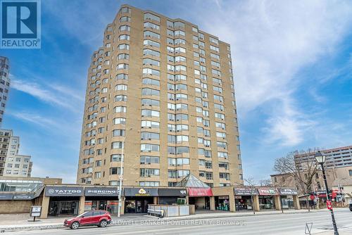 1705 - 695 RICHMOND STREET  London East (East F), ON N6A 5M8