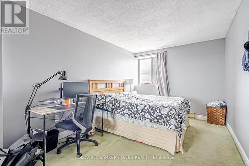 1705 - 695 Richmond Street, London East (East F), ON - Indoor Photo Showing Bedroom