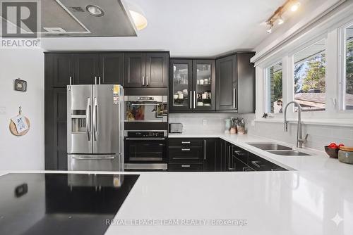 2149 Dublin Avenue, Ottawa, ON - Indoor Photo Showing Kitchen With Double Sink