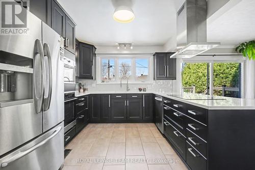 2149 Dublin Avenue, Ottawa, ON - Indoor Photo Showing Kitchen With Upgraded Kitchen