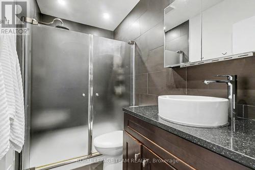 2149 Dublin Avenue, Ottawa, ON - Indoor Photo Showing Bathroom