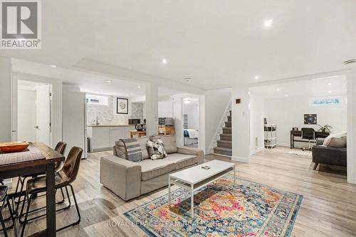 2149 Dublin Avenue, Ottawa, ON - Indoor Photo Showing Living Room