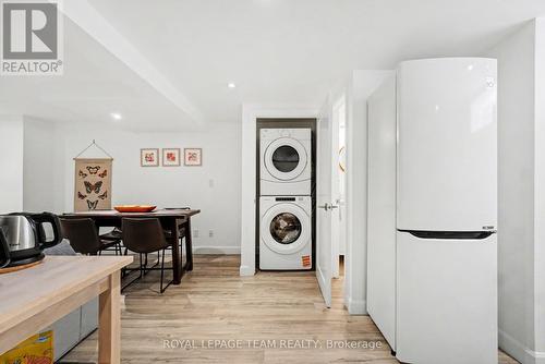 2149 Dublin Avenue, Ottawa, ON - Indoor Photo Showing Laundry Room