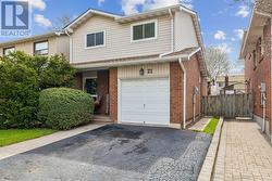21 LIONSHEAD LOOKOUT Brampton, ON L6S 3X2