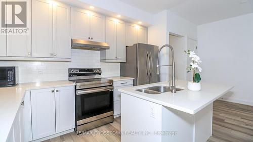 3 Julia Crescent, Midland, ON - Indoor Photo Showing Kitchen With Double Sink