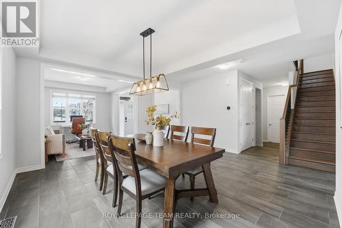 643 Rye Grass Way, Ottawa, ON - Indoor Photo Showing Dining Room