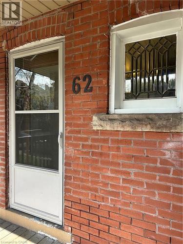 62 Barnesdale Avenue S, Hamilton, ON - Outdoor With Exterior