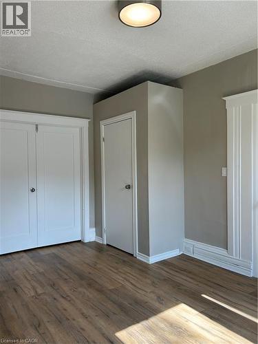 62 Barnesdale Avenue S, Hamilton, ON - Indoor Photo Showing Other Room