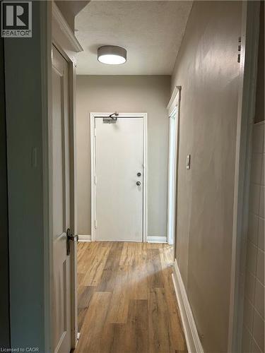 62 Barnesdale Avenue S, Hamilton, ON - Indoor