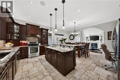 245 Joseph Schoerg Crescent, Kitchener, ON - Indoor Photo Showing Kitchen With Double Sink With Upgraded Kitchen