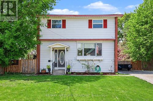 15 Philip Street, Smiths Falls, ON - Outdoor