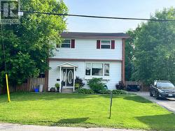 15 PHILIP STREET Smiths Falls, ON K7A 3L7