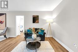 905 - 3065 QUEEN FREDERICA DRIVE  Mississauga, ON L4Y 3A3