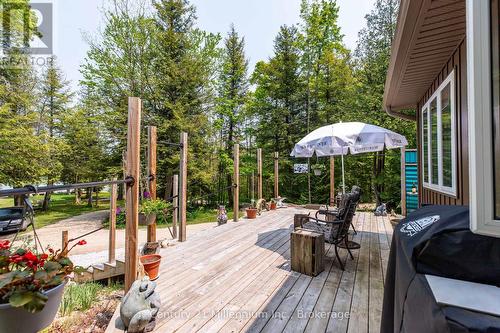 442811 Sideroad 12 Wgr Road, West Grey, ON - Outdoor With Deck Patio Veranda