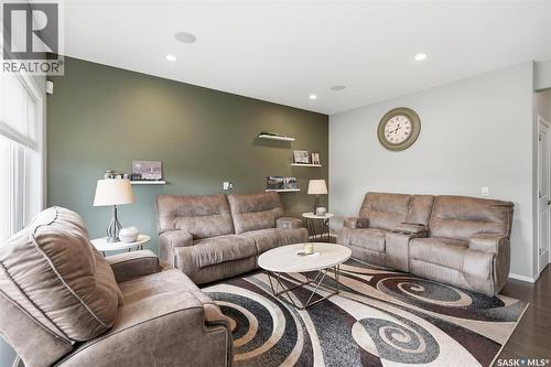 519 Rempel Manor, Saskatoon, SK - Indoor Photo Showing Living Room