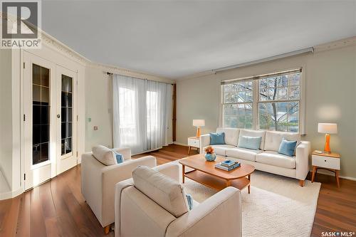 201 2315 Cornwall Street, Regina, SK - Indoor Photo Showing Living Room