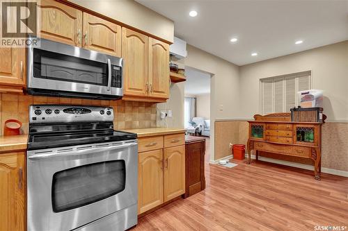 201 2315 Cornwall Street, Regina, SK - Indoor Photo Showing Kitchen
