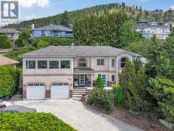 823 Ackerman Court Kelowna, BC V1X 7L2