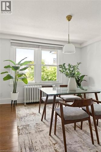 21 Mountwood Avenue Unit# 7, Hamilton, ON - Indoor Photo Showing Dining Room