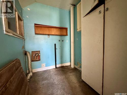 407 Broad Street, Cut Knife, SK - Indoor Photo Showing Other Room