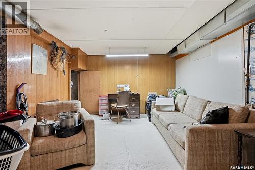 810 6Th Street, Perdue, SK - Indoor Photo Showing Basement