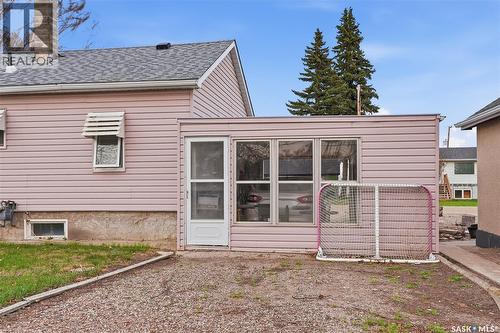 810 6Th Street, Perdue, SK - Outdoor