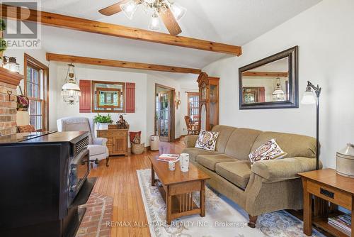 Living Room - 4271 Fallis Road, Scugog, ON - Indoor Photo Showing Kitchen
