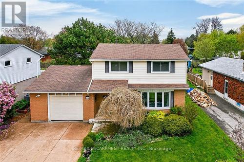 167 DARLINGTON DRIVE  Hamilton, ON L9C 2M4