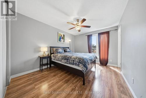 41 - 32 Mowat Boulevard, Kitchener, ON - Indoor Photo Showing Bedroom